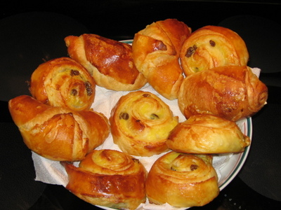 Chocolatine-croissant-pain-aux-raisins[1].jpg