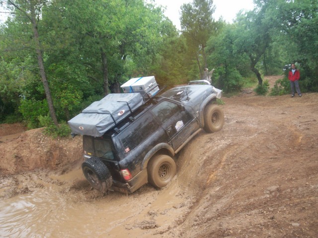 060.JPG