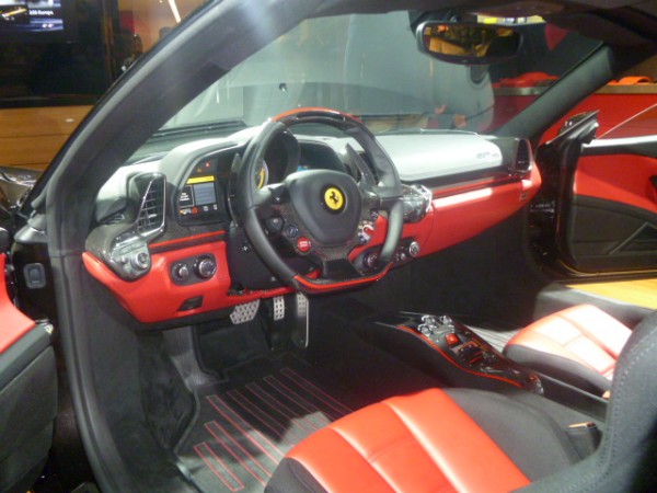 FERRARI (12).jpg