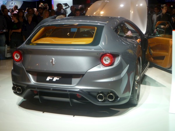 FERRARI (15).jpg