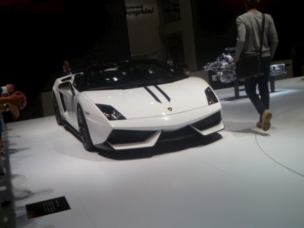 LAMBO (2).jpg