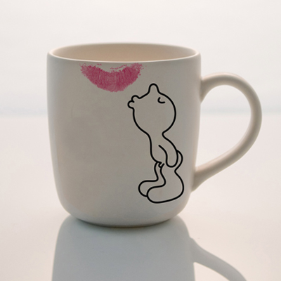 mug-kiss[1].jpg