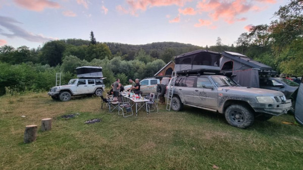 Bivouac Targu neamt.jpg